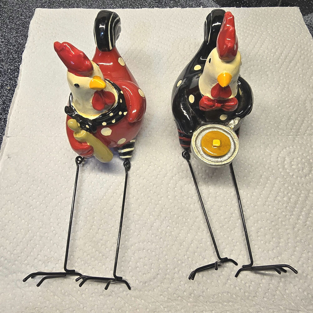 Cracker Barrel Rooster Hen Shelf Sitters Farmhouse Chicken Pair Wire Legs Decor